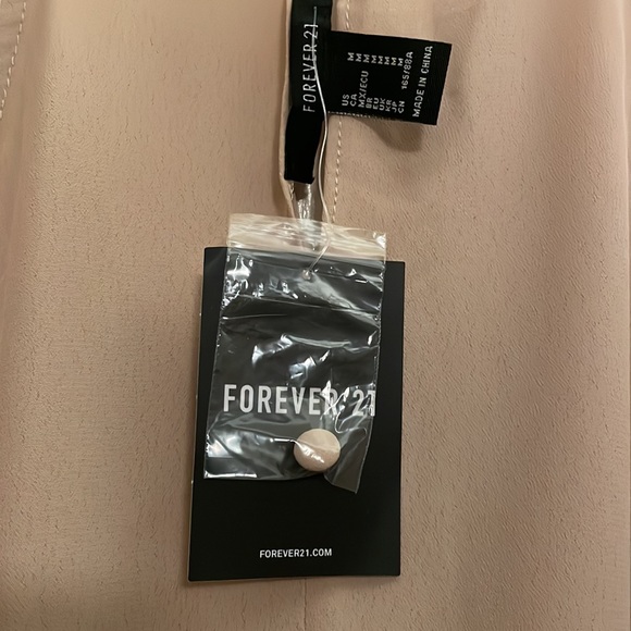 Forever 21 Taupe Halter Cami Top - Picture 3 of 6